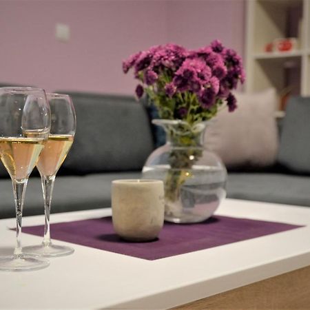 Heart Of The City - 75Sqm Suite Skopje Exterior foto