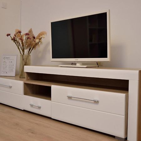 Heart Of The City - 75Sqm Suite Skopje Exterior foto