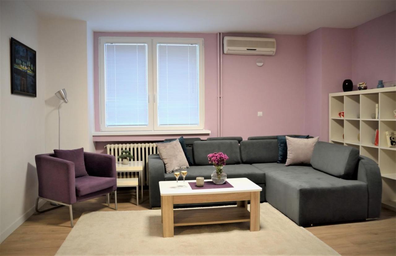 Heart Of The City - 75Sqm Suite Skopje Exterior foto